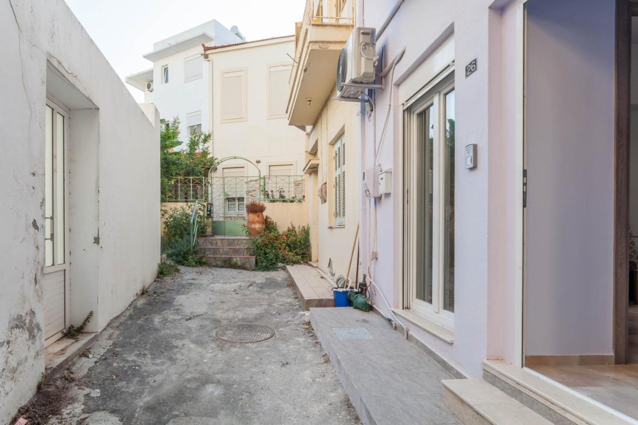 Faidra 01 City Center Apartment Heraklion  Bagian luar foto